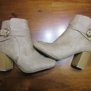 Diba Brodie Ankle Boots